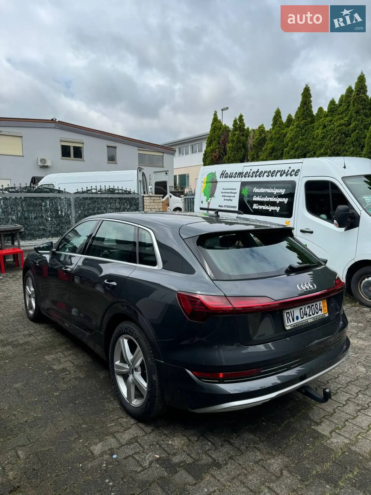 2019 Audi e-tron - мініатюра 9