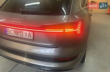 Внедорожник / Кроссовер Audi e-tron 2019 в 