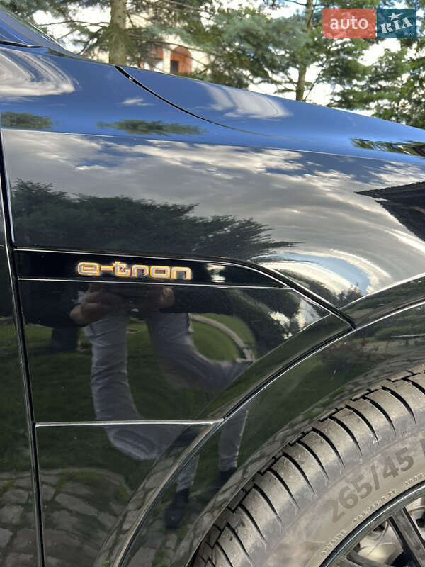 Внедорожник / Кроссовер Audi e-tron 2020 в Виннице