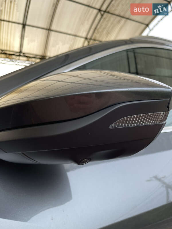 Позашляховик / Кросовер Audi e-tron 2019 в Вінниці