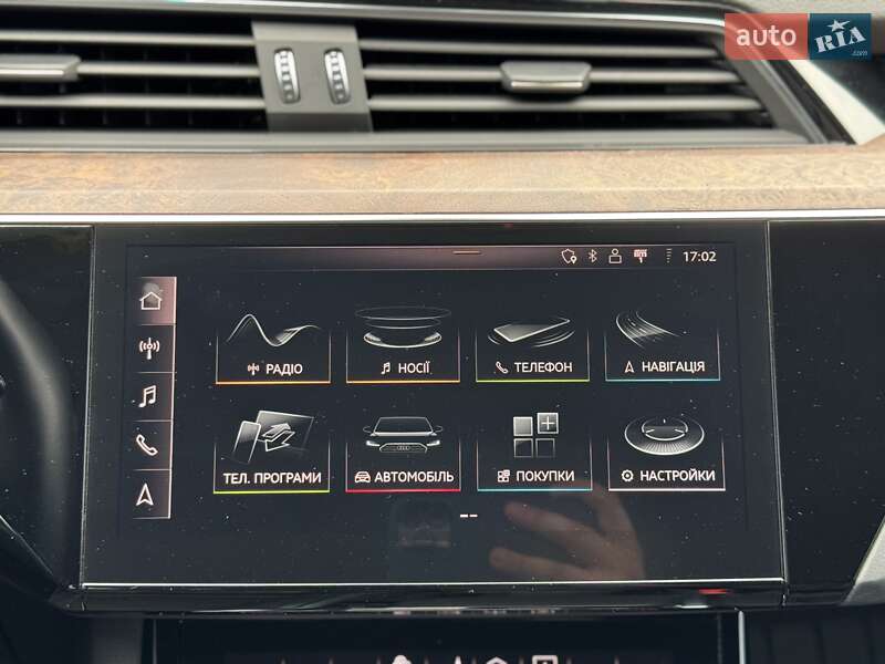 Позашляховик / Кросовер Audi e-tron 2019 в Мукачевому