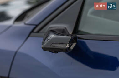 Позашляховик / Кросовер Audi e-tron 2020 в 