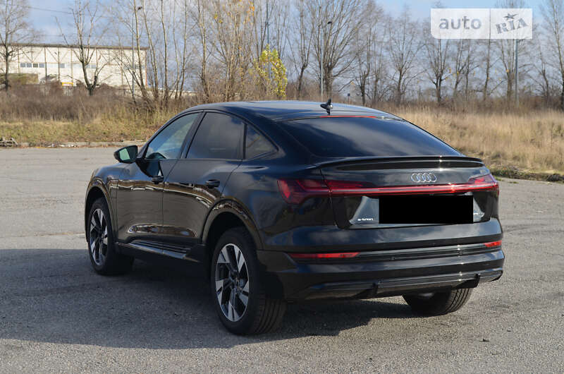 Внедорожник / Кроссовер Audi e-tron 2022 в Харькове фото 26 Внедорожник / Кроссовер Audi e-tron 2022 в Харькове