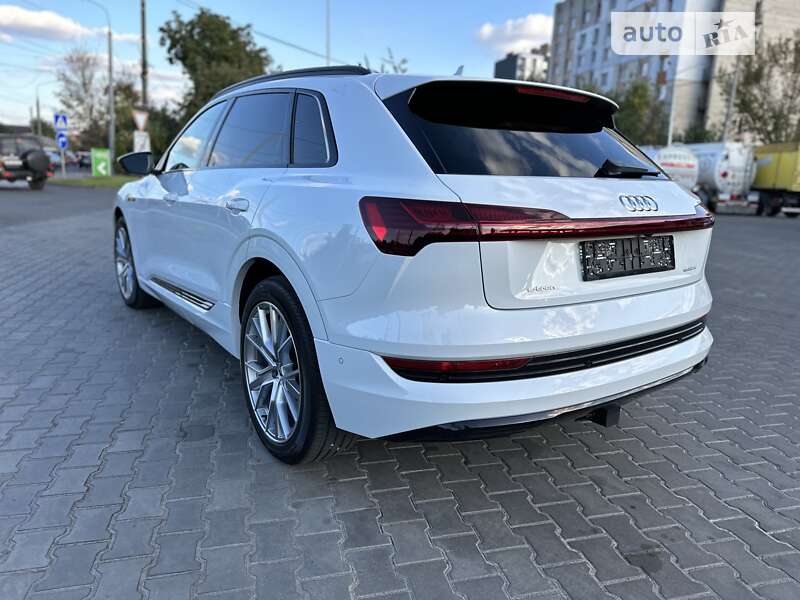 Внедорожник / Кроссовер Audi e-tron 2020 в Виннице