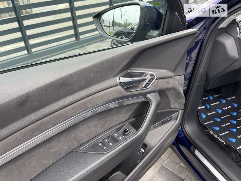 Внедорожник / Кроссовер Audi e-tron 2020 в Ровно