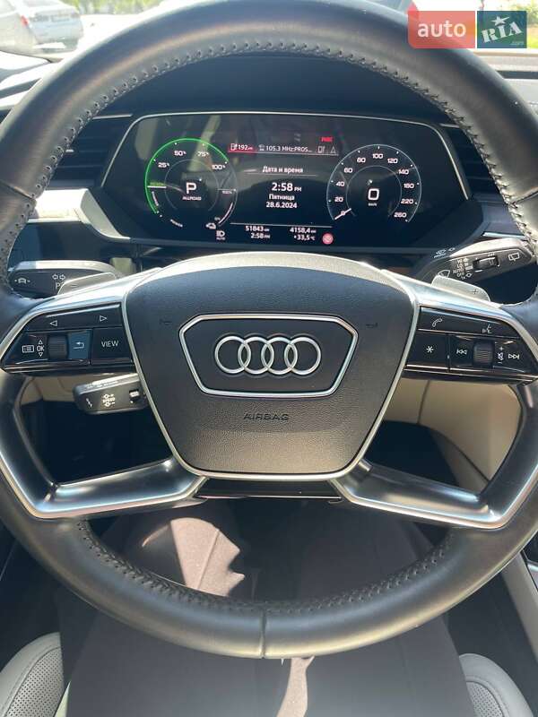 Позашляховик / Кросовер Audi e-tron 2019 в Одесі