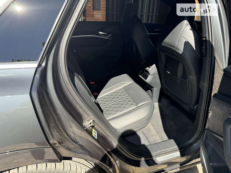 Внедорожник / Кроссовер Audi e-tron 2019 в Кропивницком
