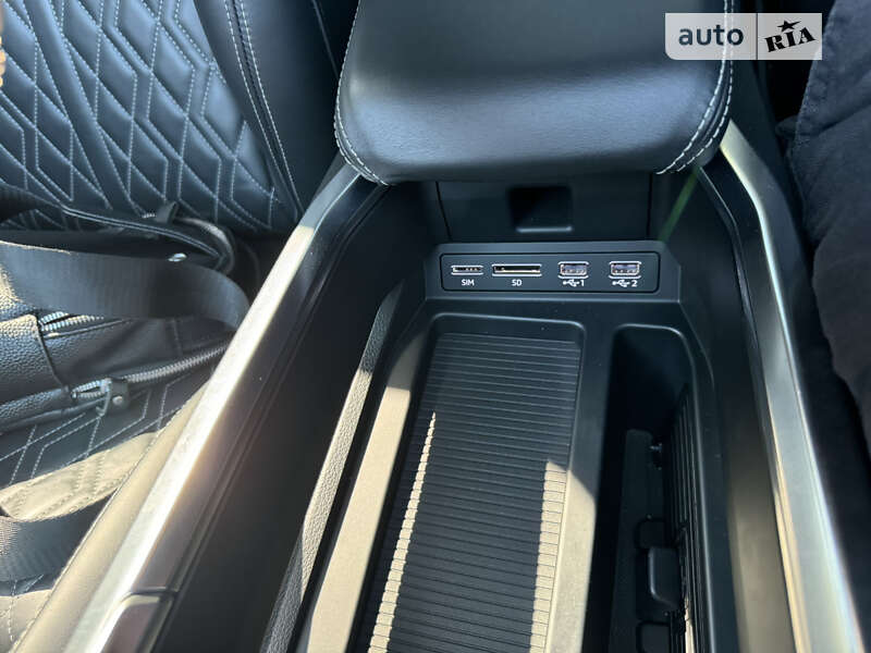 Внедорожник / Кроссовер Audi e-tron 2019 в Кропивницком