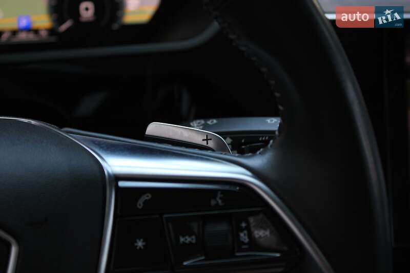 Внедорожник / Кроссовер Audi e-tron 2019 в Харькове фото 17 Внедорожник / Кроссовер Audi e-tron 2019 в Харькове