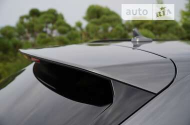 Внедорожник / Кроссовер Audi e-tron 2020 в 