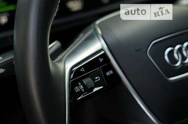 Внедорожник / Кроссовер Audi e-tron 2020 в 