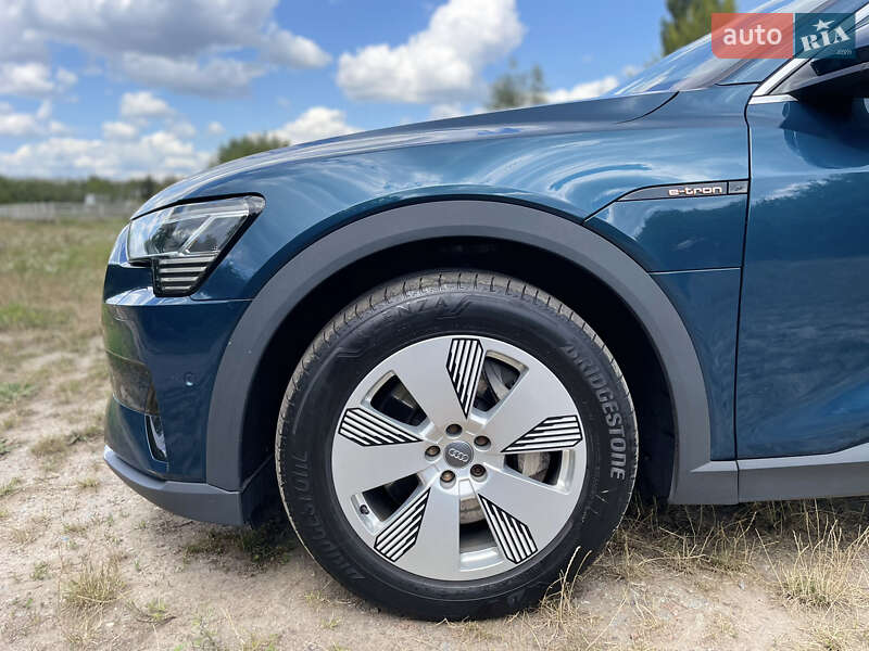 Позашляховик / Кросовер Audi e-tron 2019 в Житомирі