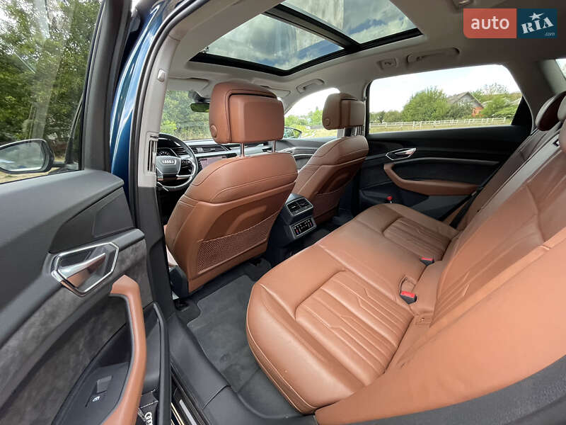 Позашляховик / Кросовер Audi e-tron 2019 в Житомирі