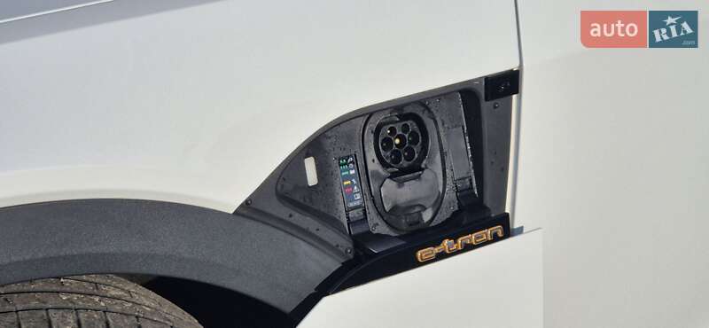 Внедорожник / Кроссовер Audi e-tron 2020 в Виннице