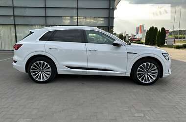 Внедорожник / Кроссовер Audi e-tron 2019 в 