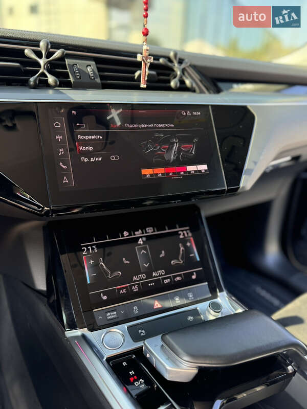 Внедорожник / Кроссовер Audi e-tron 2020 в Львове