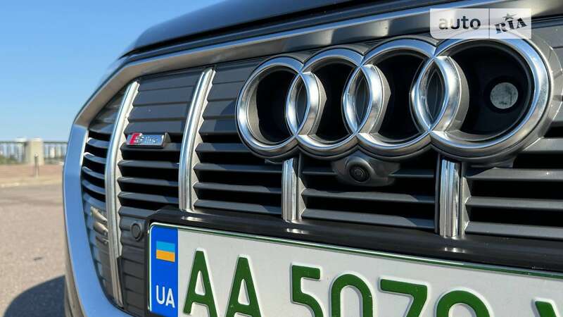 Внедорожник / Кроссовер Audi e-tron 2020 в Киеве