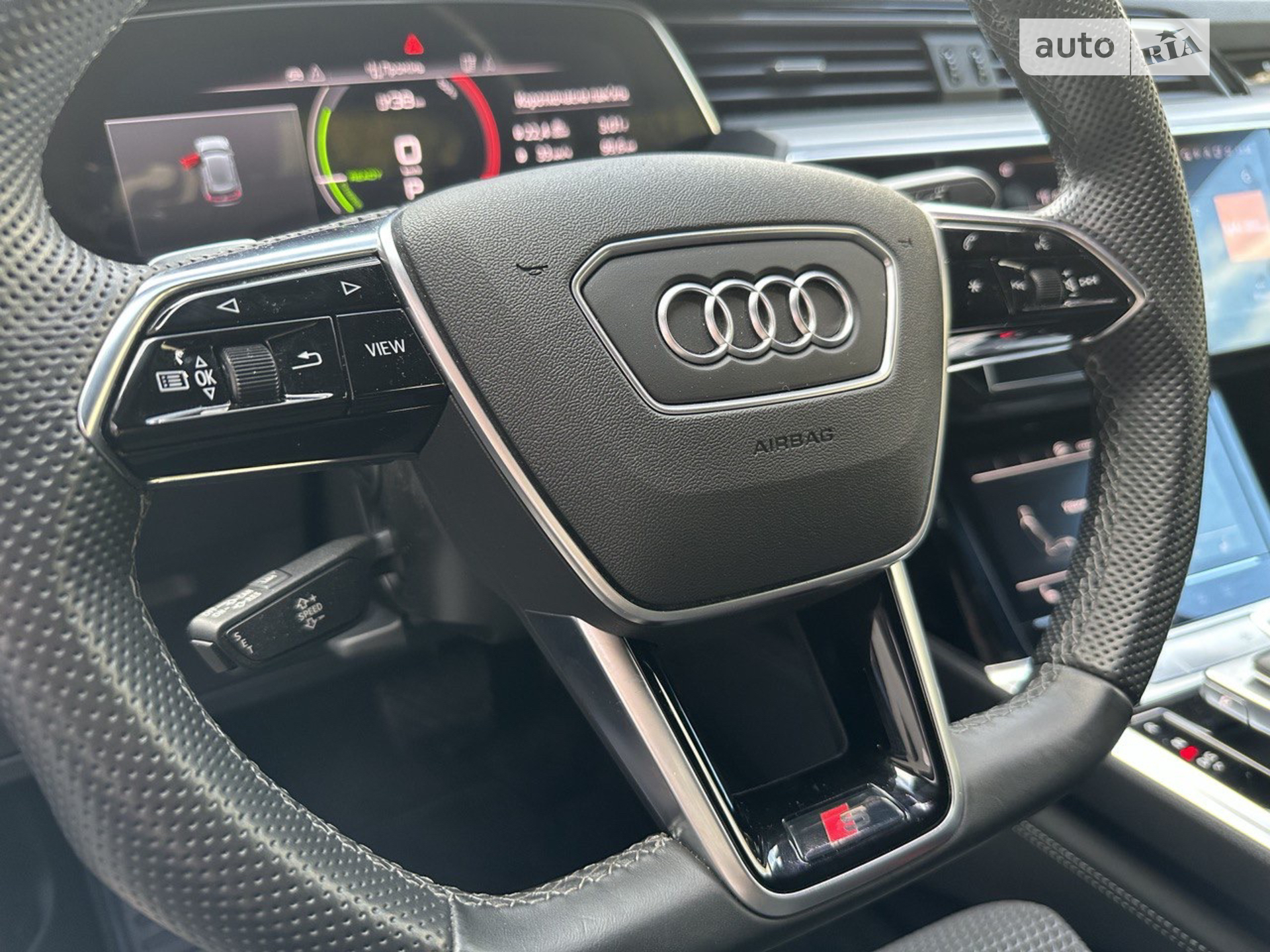 2020 Audi e-tron - мініатюра 6