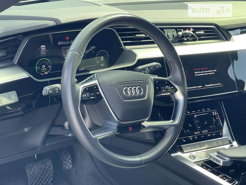Внедорожник / Кроссовер Audi e-tron 2021 в Ровно фото 15 Внедорожник / Кроссовер Audi e-tron 2021 в Ровно