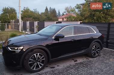Внедорожник / Кроссовер Audi e-tron 2021 в 
