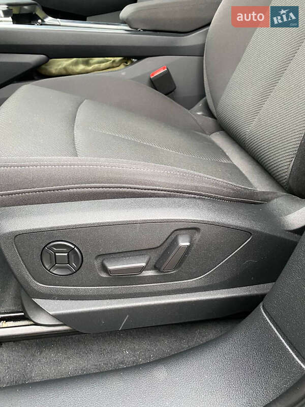 Внедорожник / Кроссовер Audi e-tron 2021 в Харькове