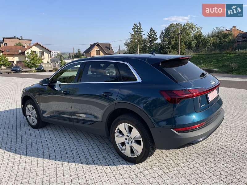 Внедорожник / Кроссовер Audi e-tron 2019 в Львове фото 10 Внедорожник / Кроссовер Audi e-tron 2019 в Львове