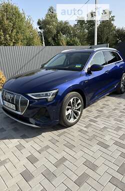 Внедорожник / Кроссовер Audi e-tron 2020 в Киеве