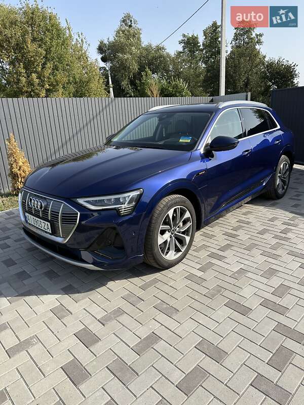 Audi e-tron 2020