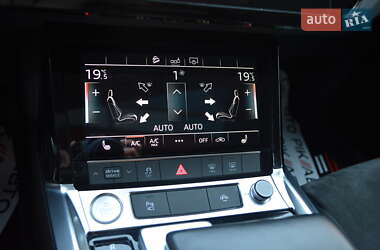 Внедорожник / Кроссовер Audi e-tron 2020 в 