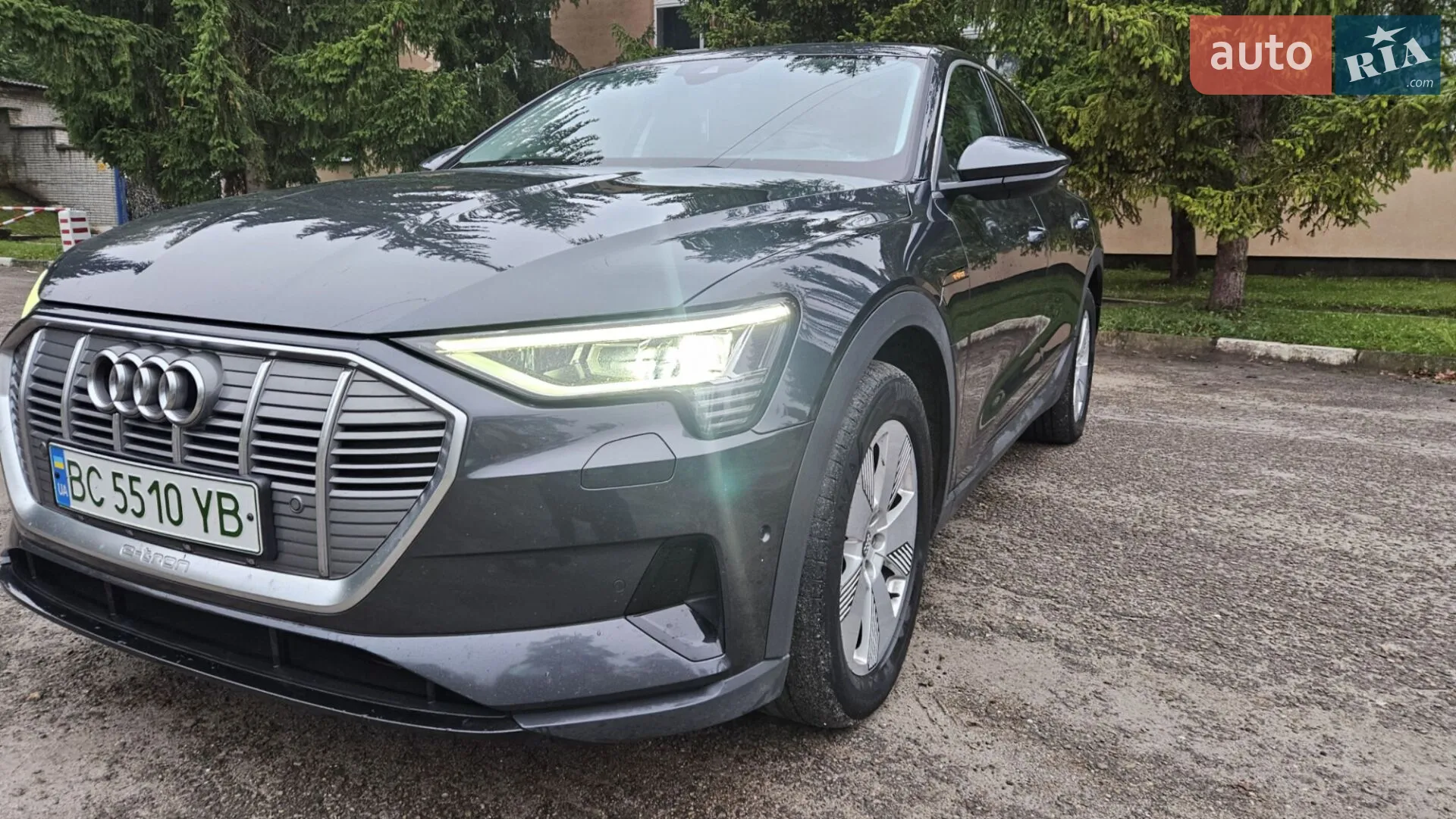 2020 Audi e-tron - мініатюра 5