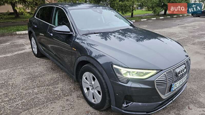 Позашляховик / Кросовер Audi e-tron 2020 в Миколаєві