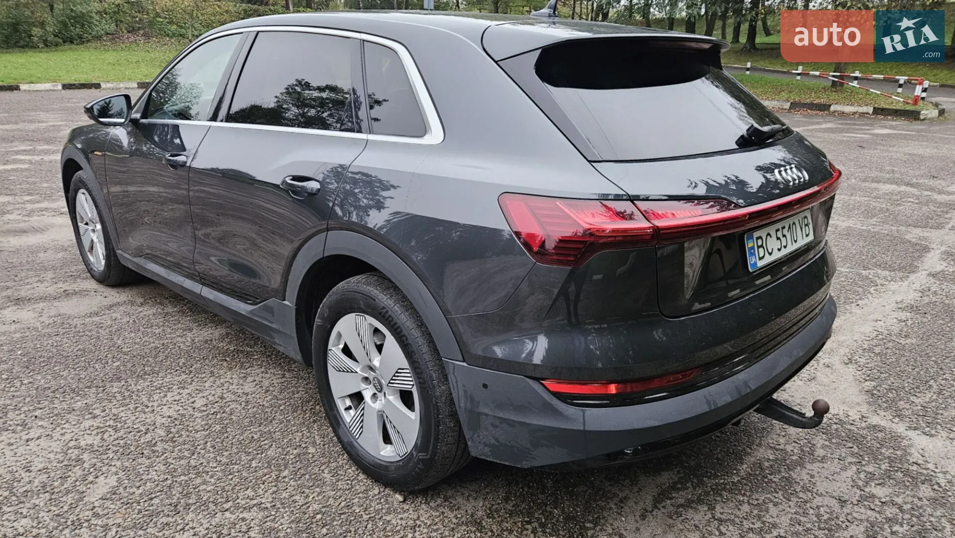 2020 Audi e-tron - мініатюра 16