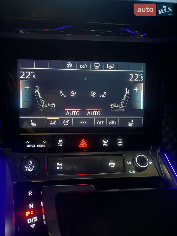 Внедорожник / Кроссовер Audi e-tron 2020 в Киеве