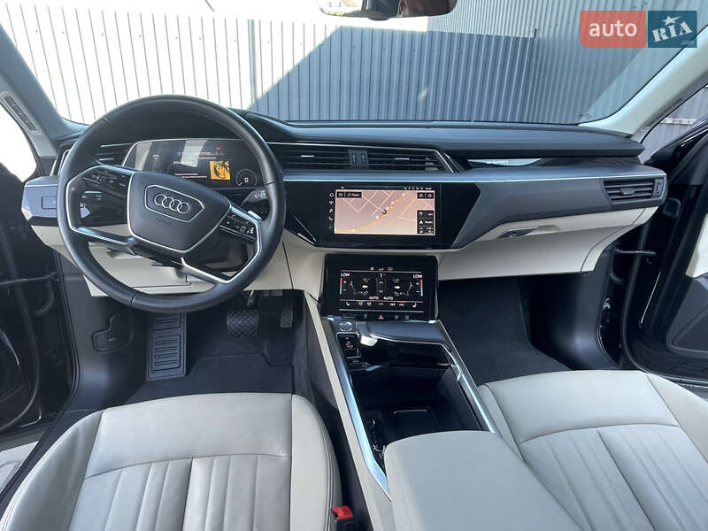 Audi e-tron 2020