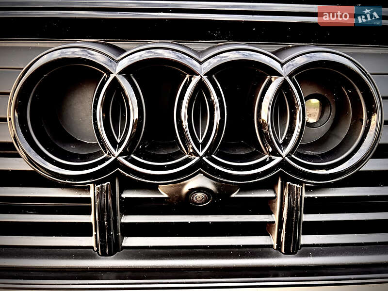 Внедорожник / Кроссовер Audi e-tron 2019 в Ровно