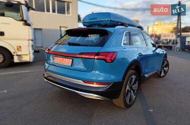 Внедорожник / Кроссовер Audi e-tron 2019 в 