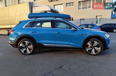 Внедорожник / Кроссовер Audi e-tron 2019 в 
