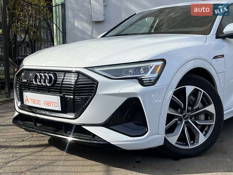 Позашляховик / Кросовер Audi e-tron 2020 в Одесі