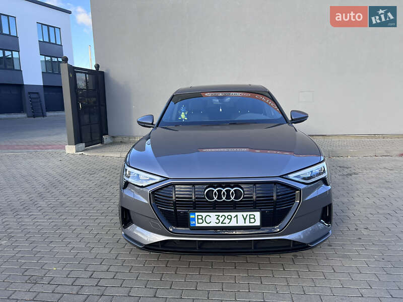 Позашляховик / Кросовер Audi e-tron 2019 в Львові