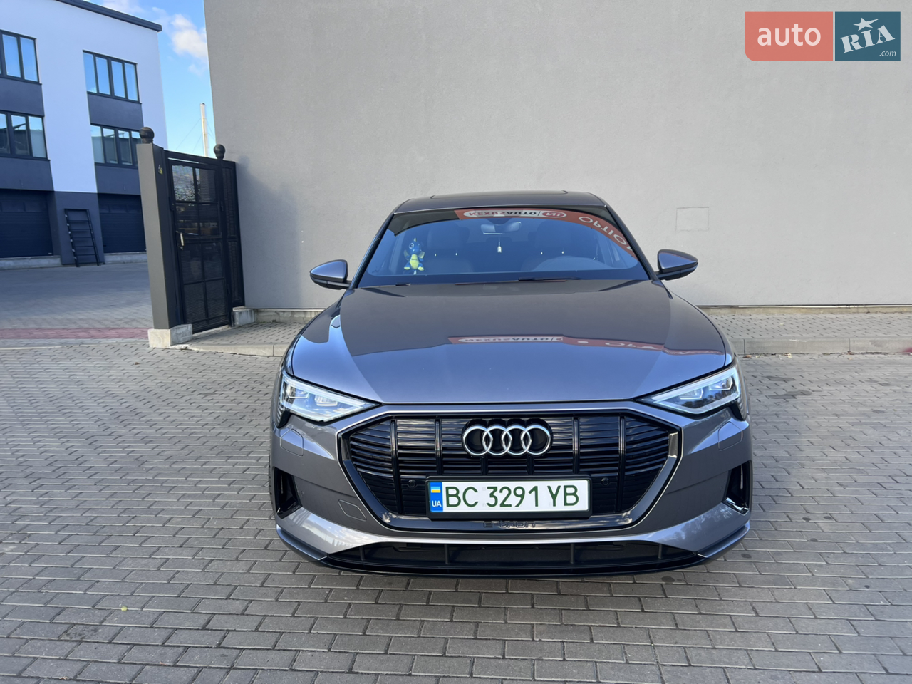 2019 Audi e-tron - мініатюра 100