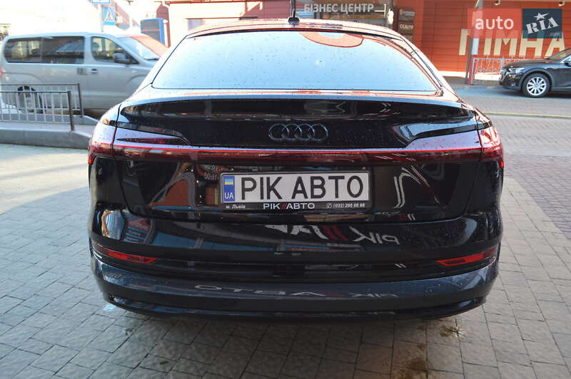 Позашляховик / Кросовер Audi e-tron 2020 в Львові