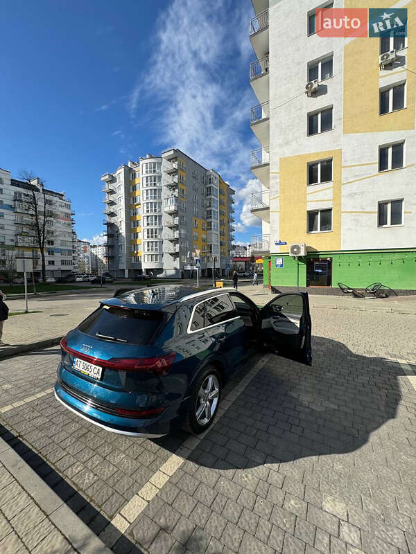 Внедорожник / Кроссовер Audi e-tron 2019 в Ивано-Франковске