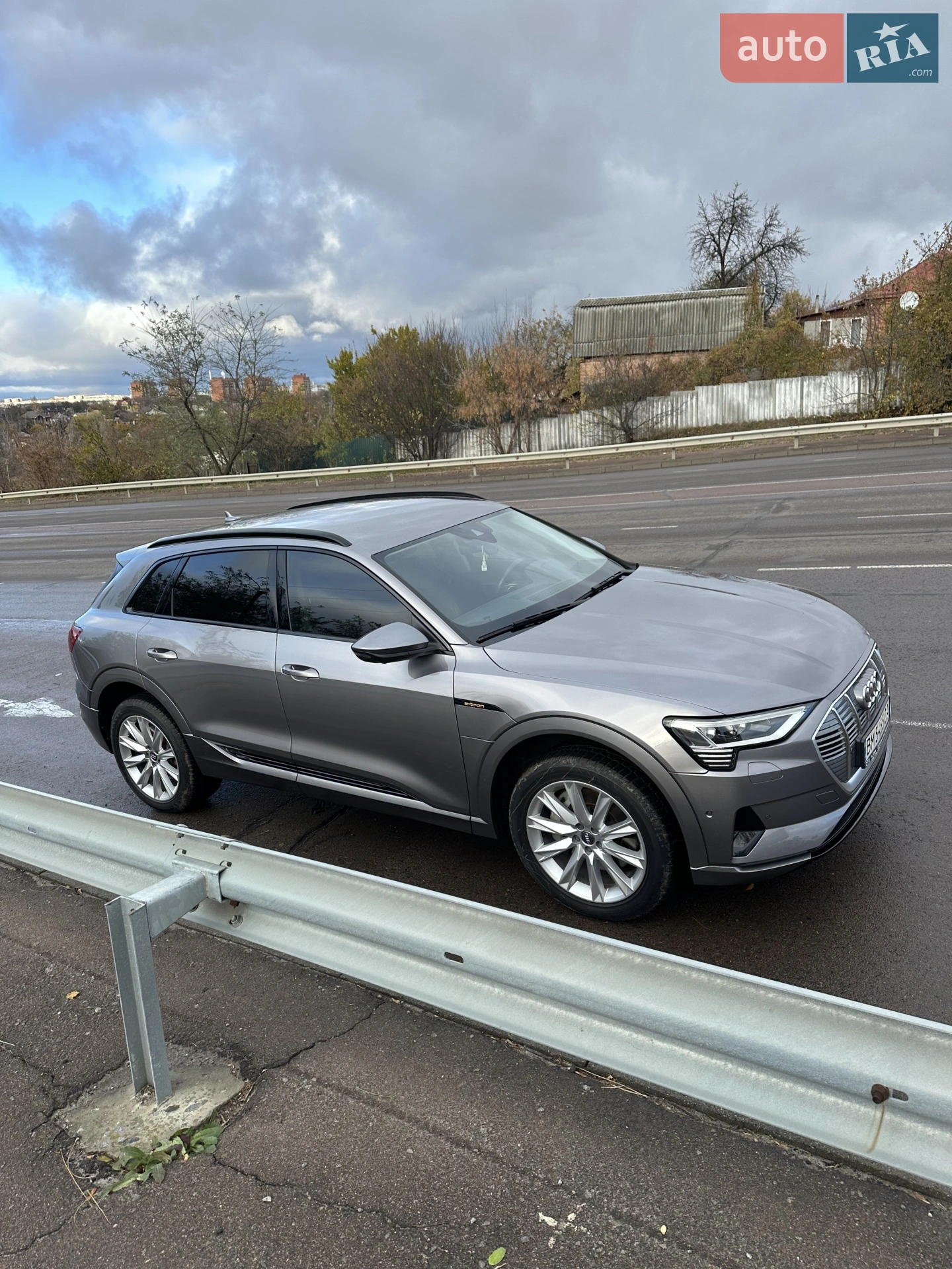 2019 Audi e-tron - мініатюра 3