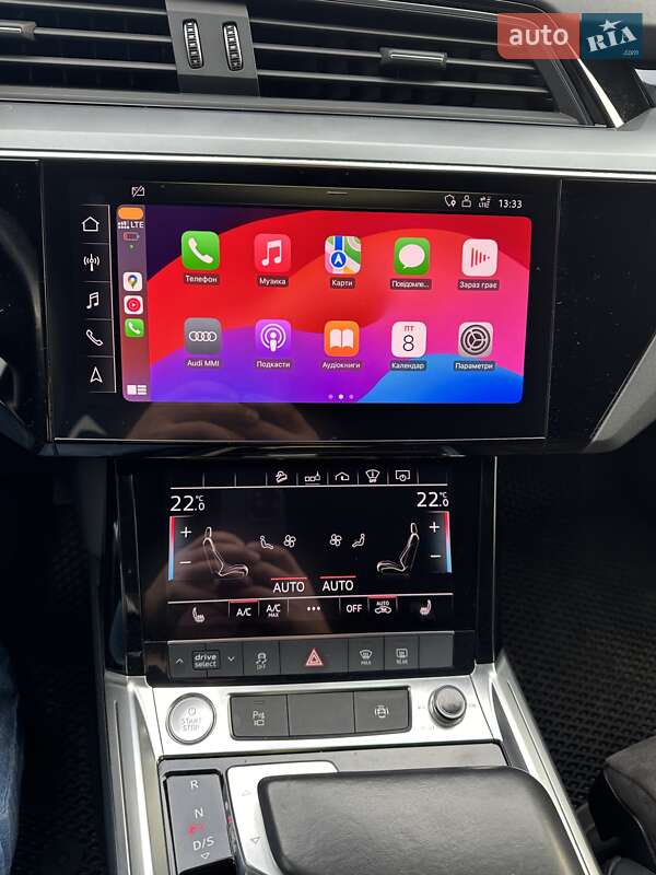 Позашляховик / Кросовер Audi e-tron 2019 в Сумах
