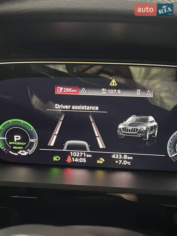 Внедорожник / Кроссовер Audi e-tron 2022 в Харькове фото 4 Внедорожник / Кроссовер Audi e-tron 2022 в Харькове