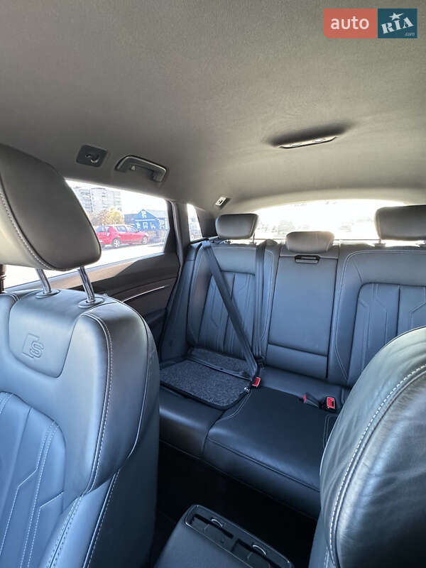 Внедорожник / Кроссовер Audi e-tron 2019 в Дрогобыче