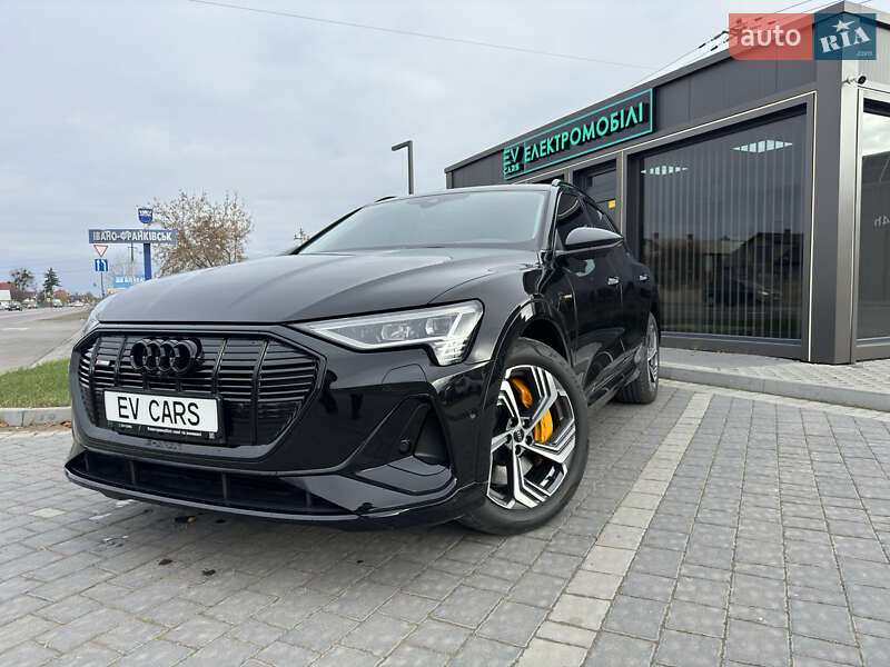 Audi e-tron 2023