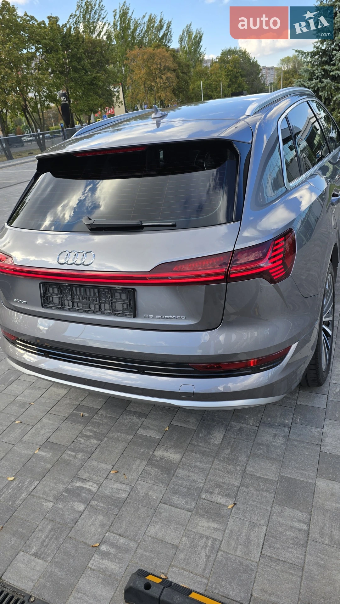 2021 Audi e-tron - мініатюра 6