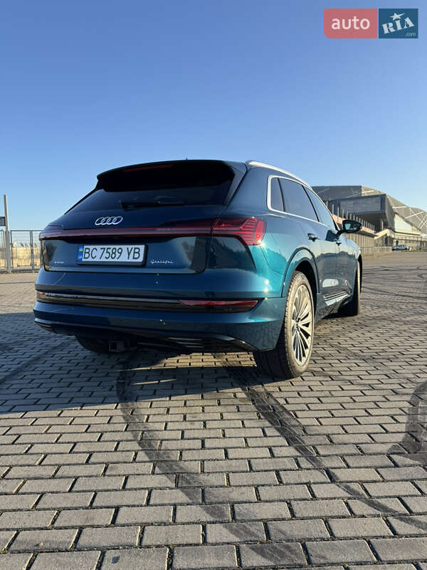 Позашляховик / Кросовер Audi e-tron 2019 в Львові фото 14 Позашляховик / Кросовер Audi e-tron 2019 в Львові