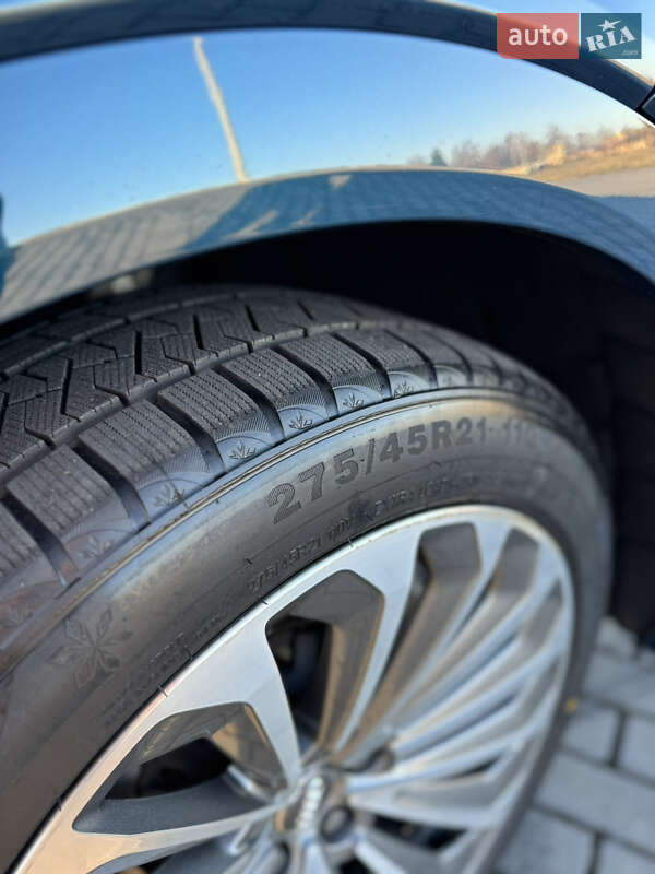 Позашляховик / Кросовер Audi e-tron 2019 в Львові фото 35 Позашляховик / Кросовер Audi e-tron 2019 в Львові